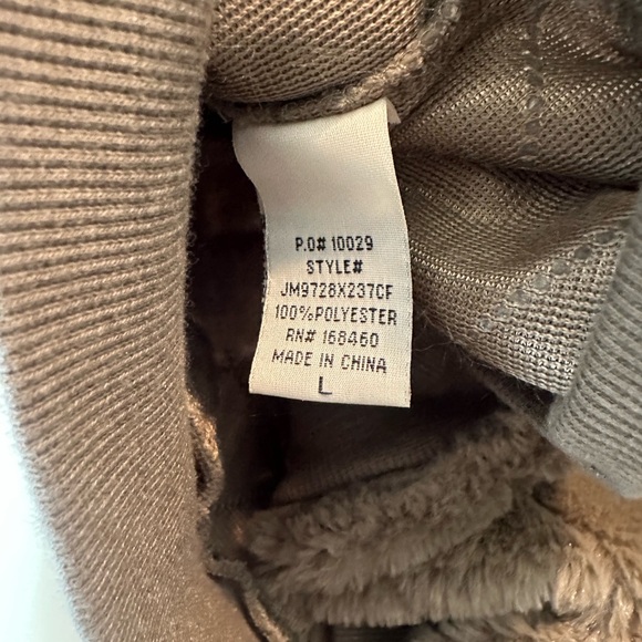 Chance or Fate Olive Quilted Sweater - Picture 5 of 5